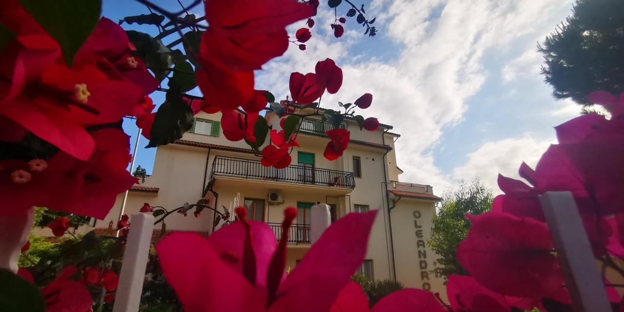 Residence Oleandro Pietra Ligure Exterior photo