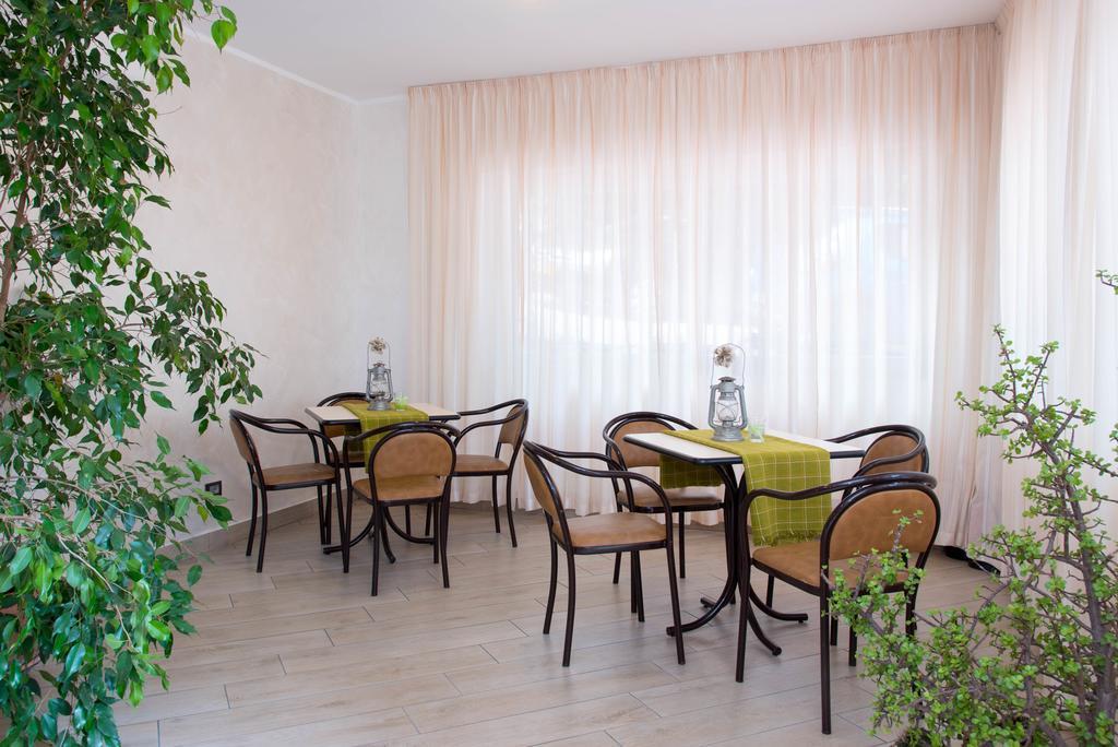Residence Oleandro Pietra Ligure Exterior photo