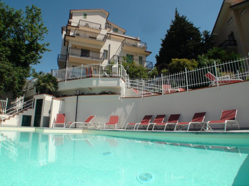 Residence Oleandro Pietra Ligure Exterior photo