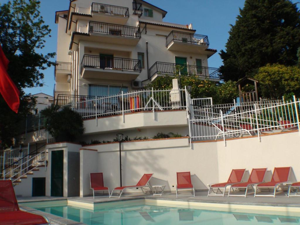 Residence Oleandro Pietra Ligure Exterior photo