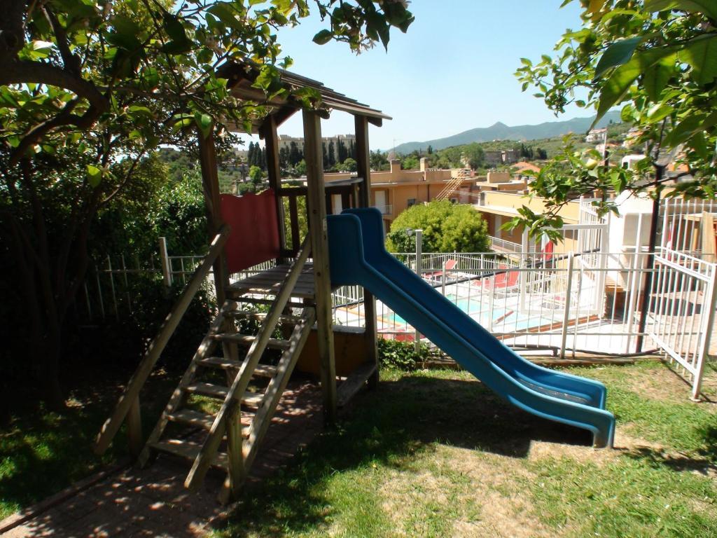 Residence Oleandro Pietra Ligure Exterior photo