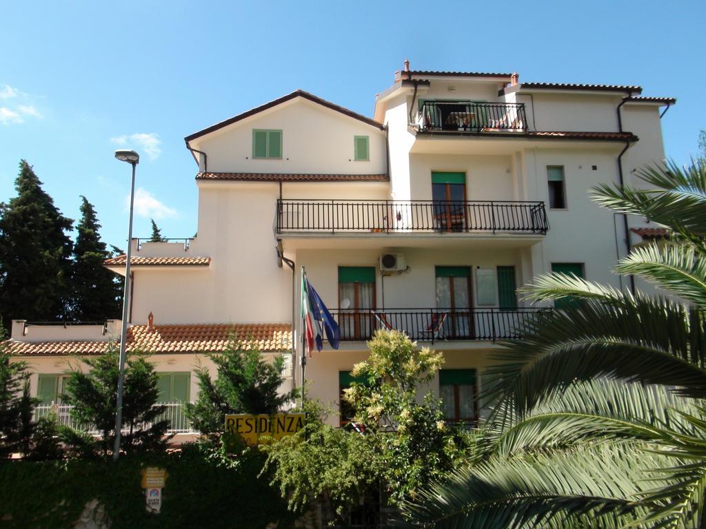 Residence Oleandro Pietra Ligure Exterior photo