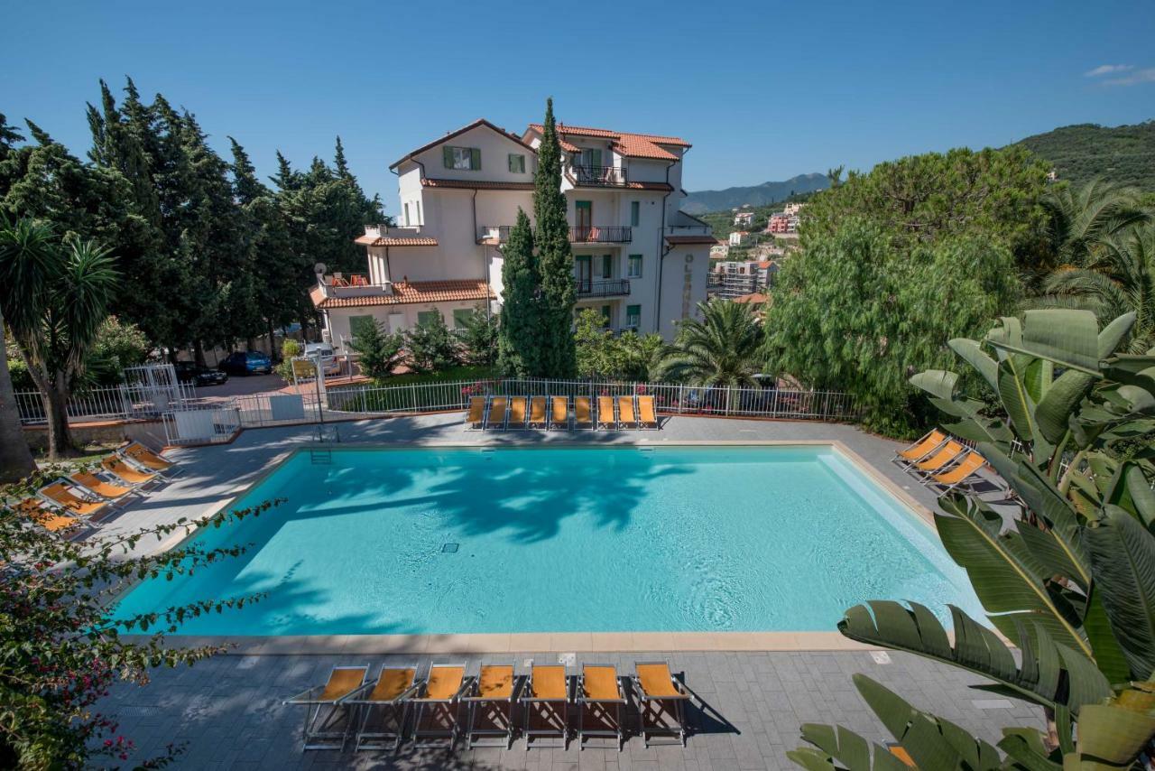 Residence Oleandro Pietra Ligure Exterior photo